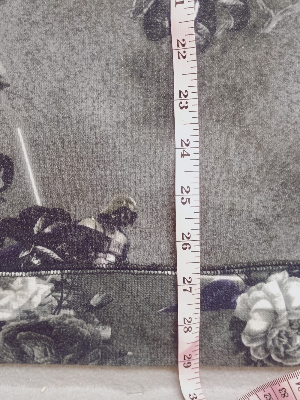 Star Wars Black and Gray Floral Crewneck Sweatshirt - Picture 6 of 7